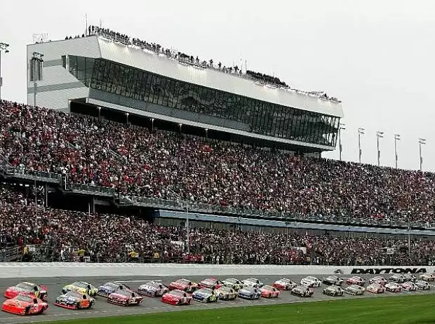 Daytona 500 Titel-Bild zur News: Daytona 500