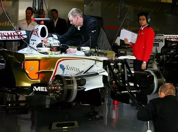 Titel-Bild zur News: Adrian Sutil