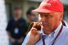 Bild zum Inhalt: Lauda sieht Ferrari klar im Vorteil