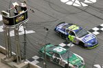 2005: Carl Edwards schlägt  Jimmie Johnson