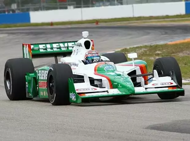 Tony Kanaan Titel-Bild zur News: Tony Kanaan