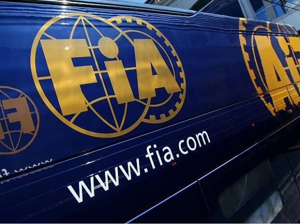 Titel-Bild zur News: FIA-Truck