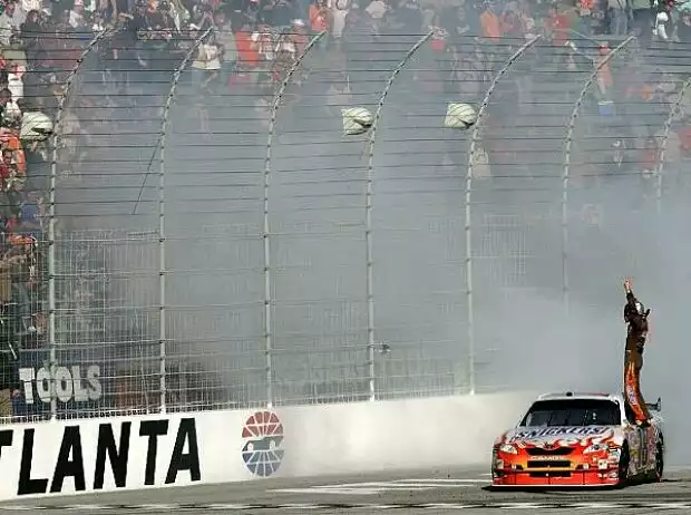 Titel-Bild zur News: Kyle Busch