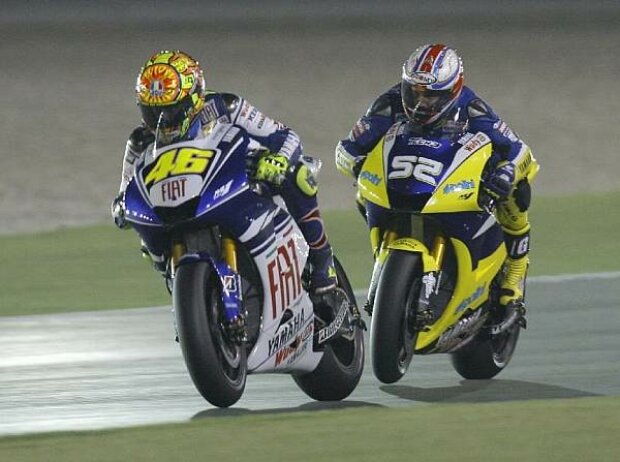 Valentino Rossi vor James Toseland Valentino Rossi vor James Toseland