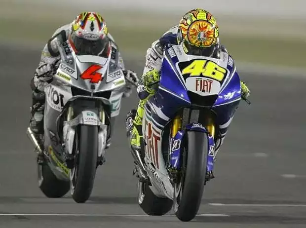 Valentino Rossi vor Andrea Dovizioso Titel-Bild zur News: Valentino Rossi vor Andrea Dovizioso