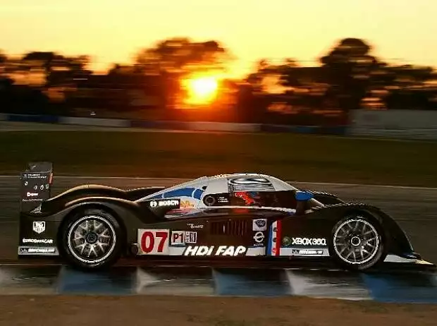 Peugeot 908 HDi FAP Titel-Bild zur News: Peugeot 908 HDi FAP