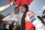 Ron Dennis (Teamchef) und Heikki Kovalainen (McLaren-Mercedes)