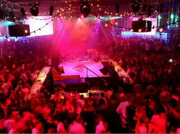 Red-Bull-Party Titel-Bild zur News: Red-Bull-Party