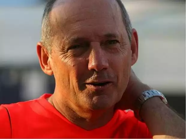 Ron Dennis Titel-Bild zur News: Ron Dennis