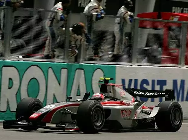 Titel-Bild zur News: Kamui Kobayashi