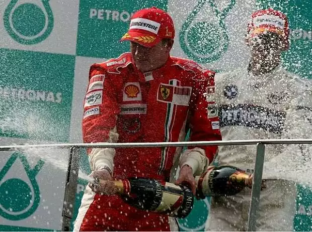 Kimi Räikkönen und Robert Kubica Titel-Bild zur News: Kimi Räikkönen und Robert Kubica