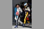 Kazuki Nakajima (Williams) und Fernando Alonso (Renault) 