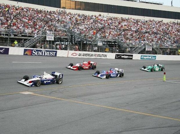 Titel-Bild zur News: IndyCars