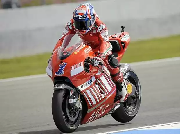 Casey Stoner Titel-Bild zur News: Casey Stoner