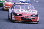 1997:  Jeff Burton gewinnt für Roush sein erstes Cup-Rennen