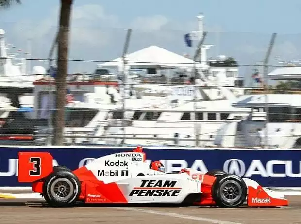 Helio Castroneves Titel-Bild zur News: Helio Castroneves