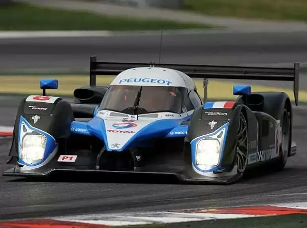 Peugeot 908 Titel-Bild zur News: Peugeot 908