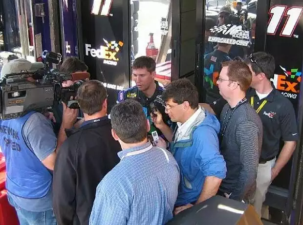 Denny Hamlin Titel-Bild zur News: Denny Hamlin