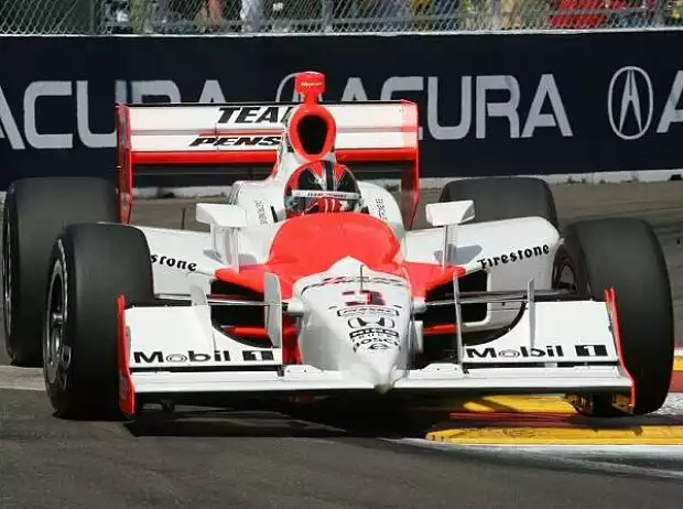 Helio Castroneves Titel-Bild zur News: Helio Castroneves