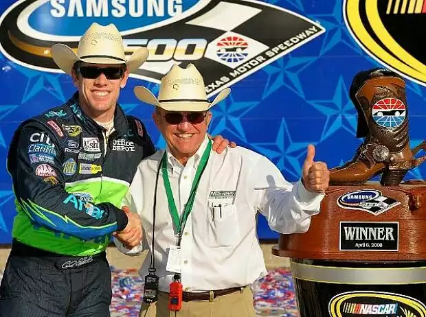 Carl Edwards Jack Roush Titel-Bild zur News: Carl Edwards Jack Roush