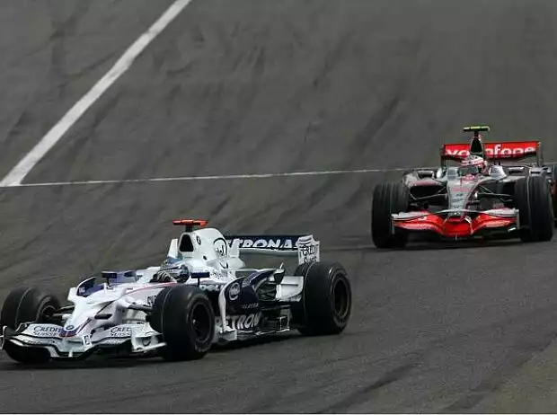 Titel-Bild zur News: Nick Heidfeld; Heikki Kovalainen