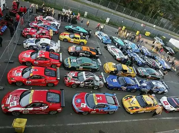 FIA-GT Titel-Bild zur News: FIA-GT