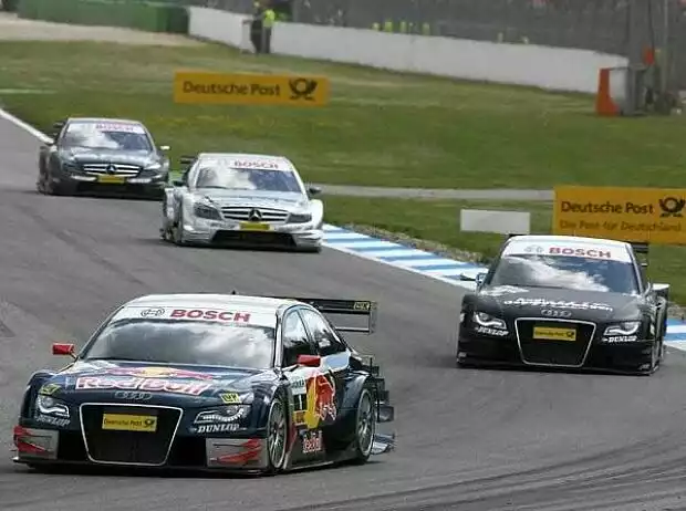 Mathias Ekström vor Timo Scheider, Jamie Green und Paul di Resta Titel-Bild zur News: Mathias Ekström vor Timo Scheider, Jamie Green und Paul di Resta