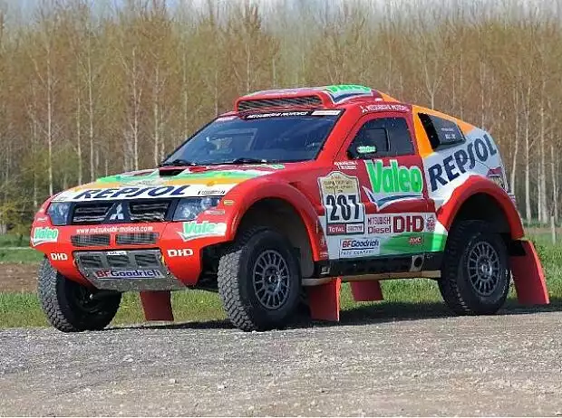 Mitsubishi MPR14 Titel-Bild zur News: Mitsubishi MPR14