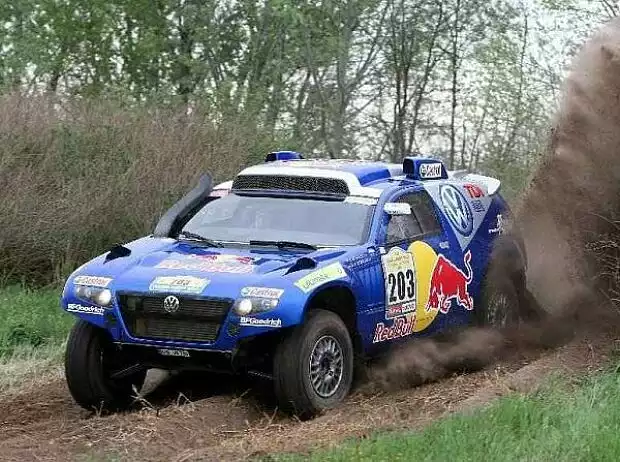 Giniel de Villiers im Race Touareg bei der Mitteleuroparallye Titel-Bild zur News: Giniel de Villiers im Race Touareg bei der Mitteleuroparallye