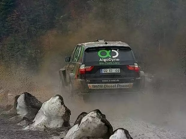 BMW X-raid Miteleuroparallye Titel-Bild zur News: BMW X-raid Miteleuroparallye