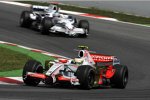 Giancarlo Fisichella (Force India) vor Nick Heidfeld (BMW Sauber F1 Team) 