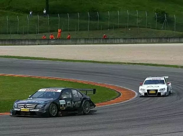Paul di Resta vor Tom Kristensen Titel-Bild zur News: Paul di Resta vor Tom Kristensen