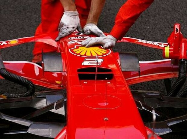 Titel-Bild zur News: Ferrari-Nasenloch