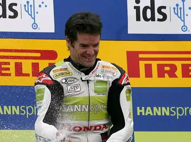 Carlos Checa Titel-Bild zur News: Carlos Checa