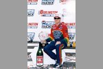 1998: Jeff Gordon gewinnt das Southern 500 und eine Million US-Dollar