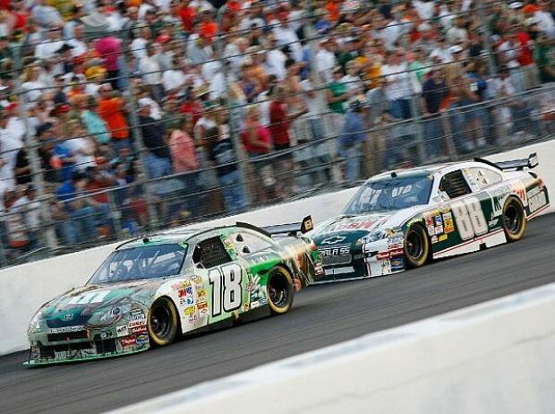 Kyle Busch Dale Earnhardt Jr.