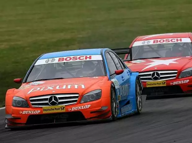 Mathias Lauda vor Gary Paffett Titel-Bild zur News: Mathias Lauda vor Gary Paffett