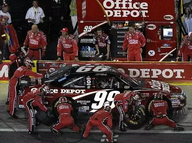 Carl Edwards Roush-Ford Titel-Bild zur News: Carl Edwards Roush-Ford