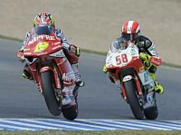 Alvaro Bautista vor Marco Simoncelli Titel-Bild zur News: Alvaro Bautista vor Marco Simoncelli