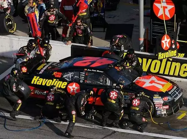 Juan Pablo Montoya Titel-Bild zur News: Juan Pablo Montoya
