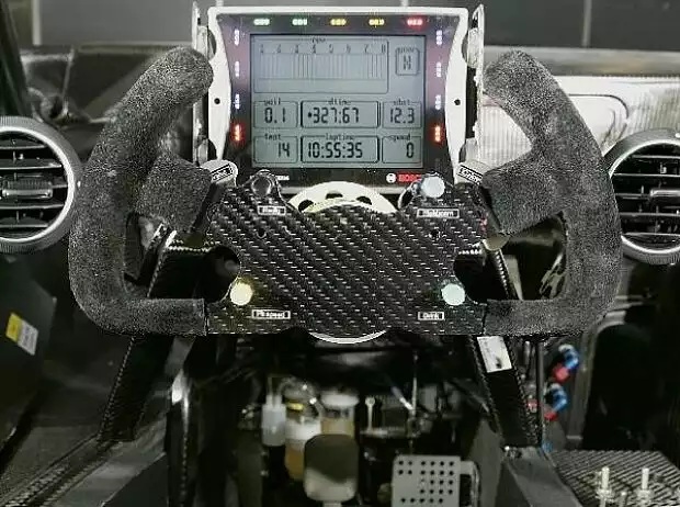 Cockpit Audi A4 DTM Titel-Bild zur News: Cockpit Audi A4 DTM