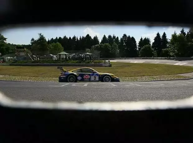 Land-Porsche auf der Nordschleife Titel-Bild zur News: Land-Porsche auf der Nordschleife