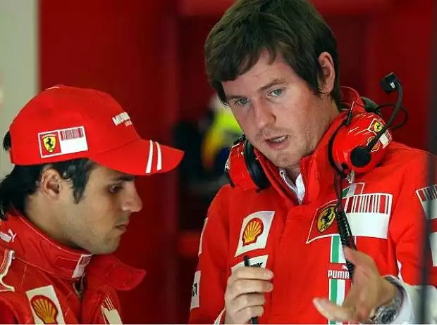 Titel-Bild zur News: Felipe Massa und Robert Smedley
