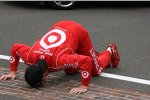 Scott Dixon küsst den 