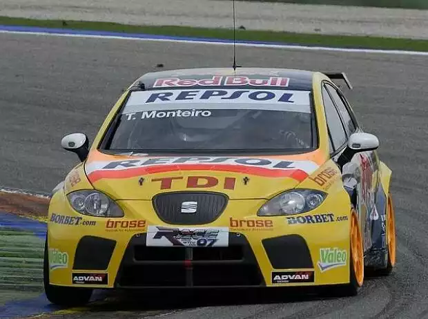 Tiago Monteiro Titel-Bild zur News: Tiago Monteiro