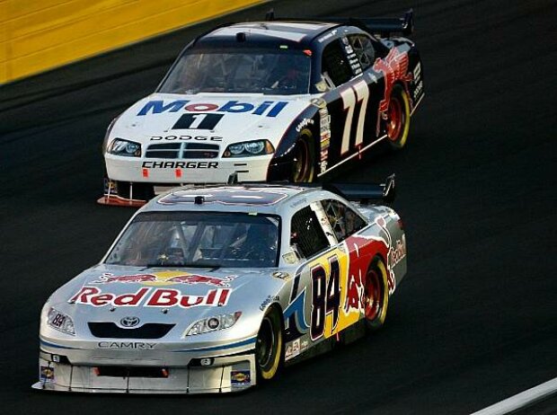 A.J. Allmendinger vor Sam Hornish Jun. A.J. Allmendinger vor Sam Hornish Jun.