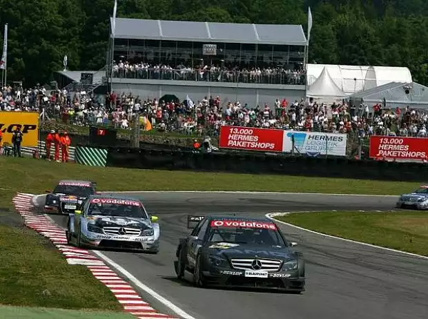 DTM in Brands Hatch Titel-Bild zur News: DTM in Brands Hatch