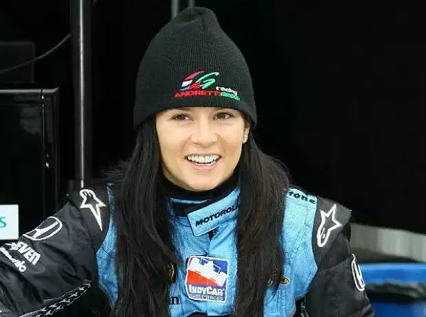 Titel-Bild zur News: Danica Patrick