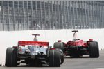 Die Autos von Lewis Hamilton (McLaren-Mercedes) und Kimi Räikkönen (Ferrari) 