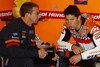 Bild zum Inhalt: Hayden bei Ducati im Gespräch
